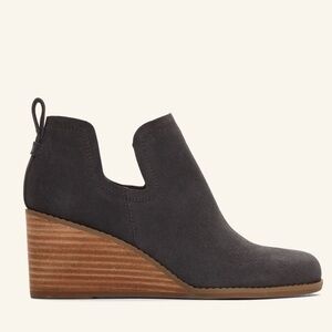🆕 TOMS Kallie Wedge Bootie Size NWT Grey Suede Size 7.5 Women’s